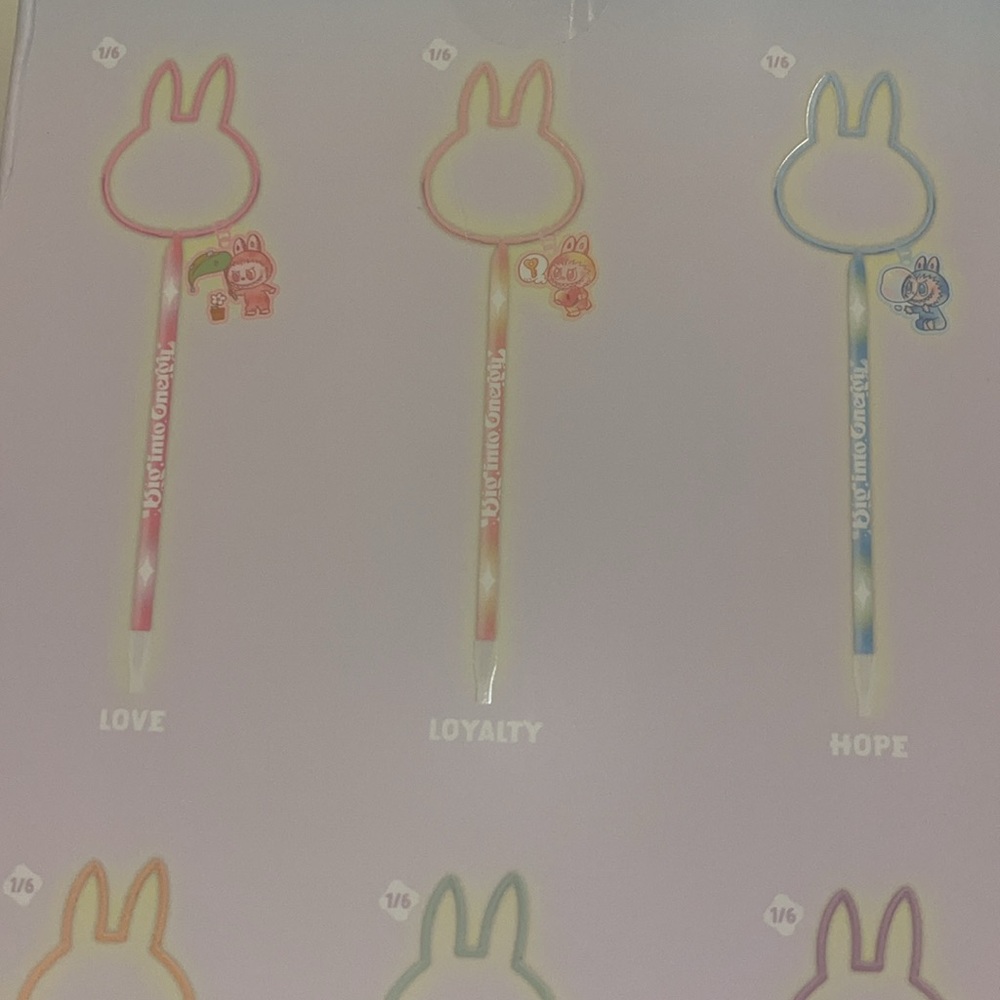 POP MART Big Into Energy Pen - SERENITY - Picture 12 of 12